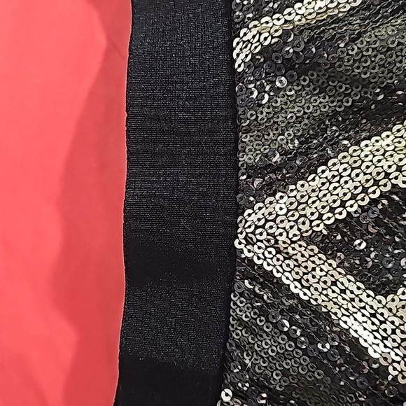 AI Authentic Icon Black W/ Bronze & Gold Festival Girl Mini-Skirt Size M NWT - Picture 6 of 16